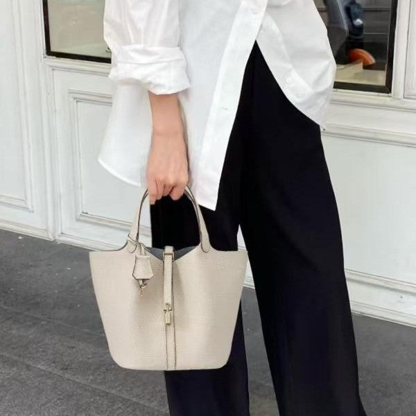 Valora Kate Lock Bag