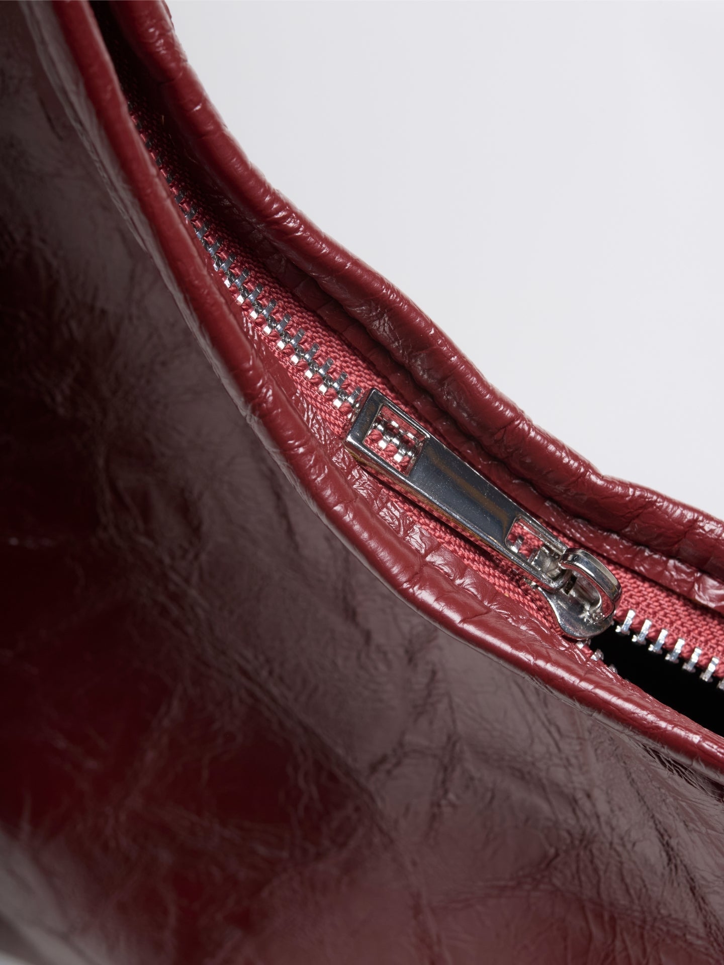 Distressed Leather Scarlett Tote – By Valora Designs