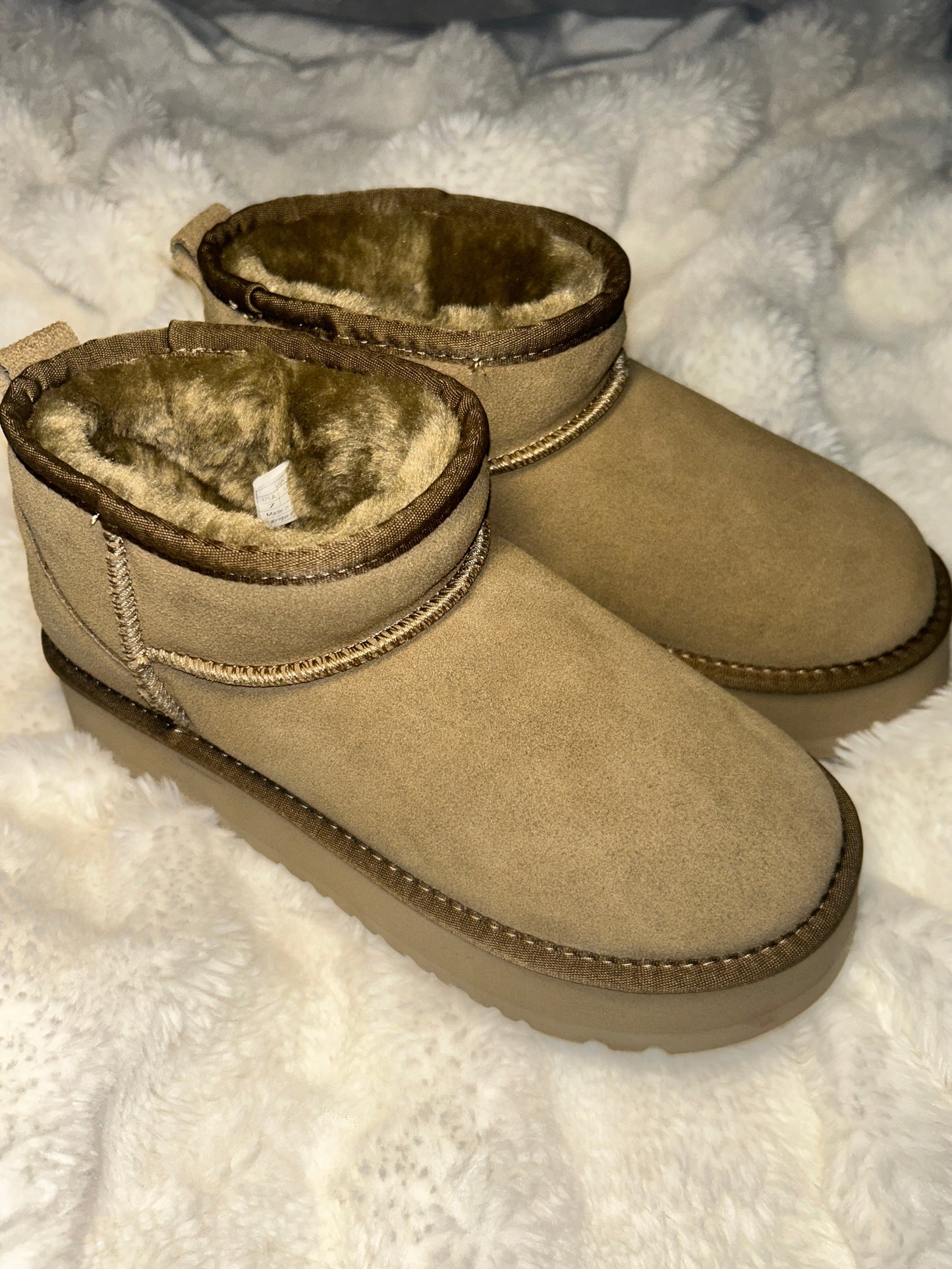 LAMOUR BOOTS