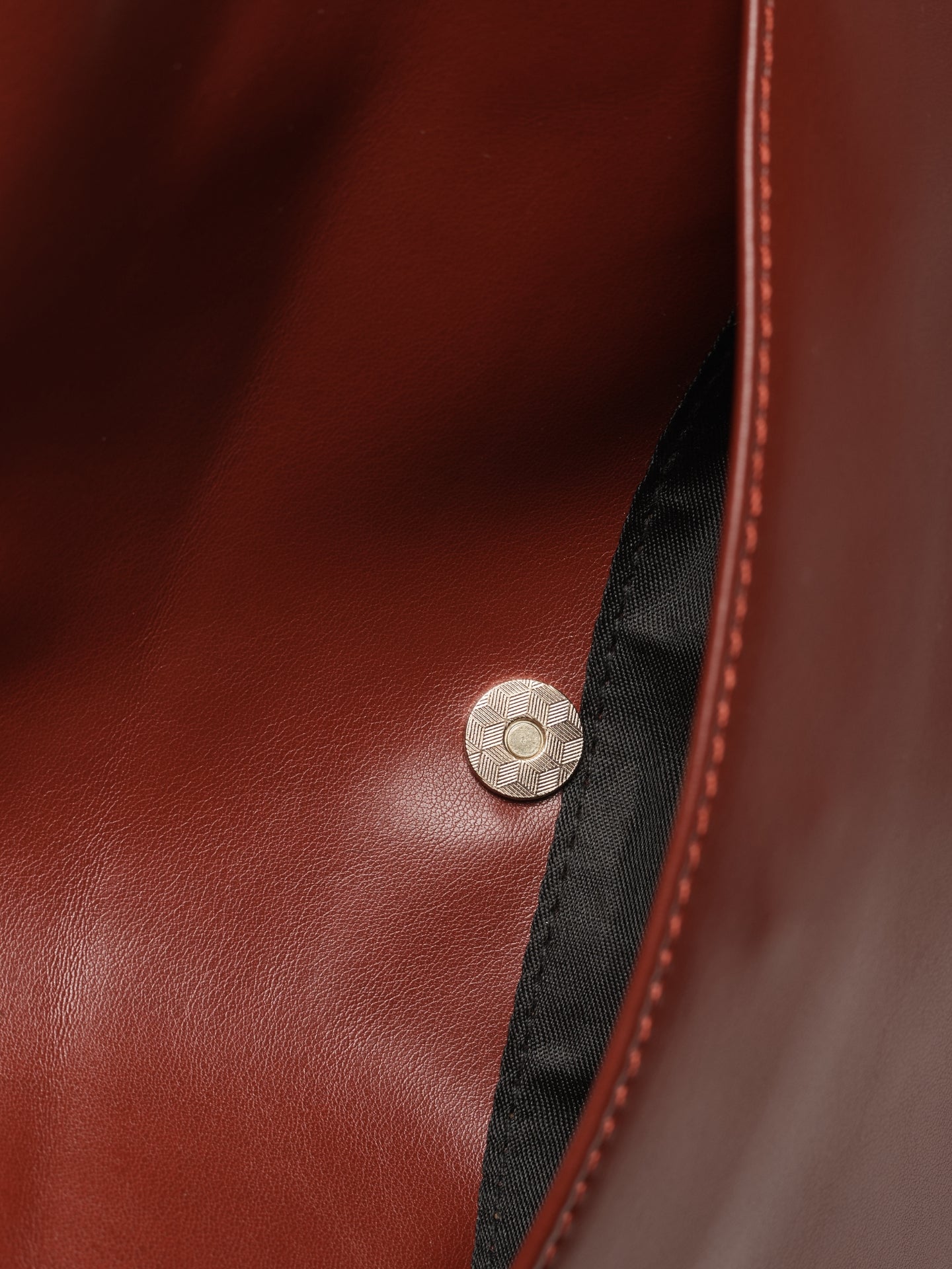 Charm Infinite Everyday BB Bag