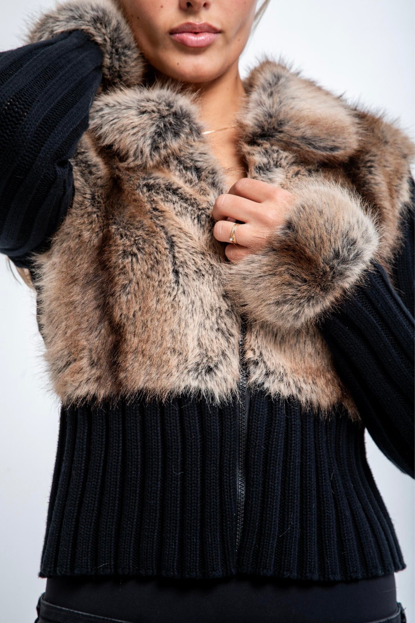 LAMOUR EXCLUSIVE FUR KNIT - BLACK