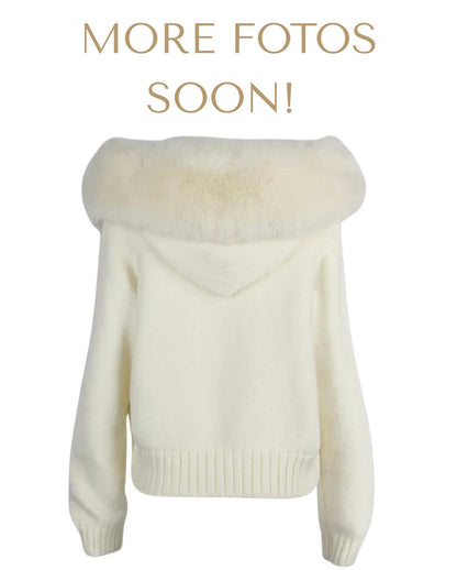 CHARM FUR JACKET- WHITE