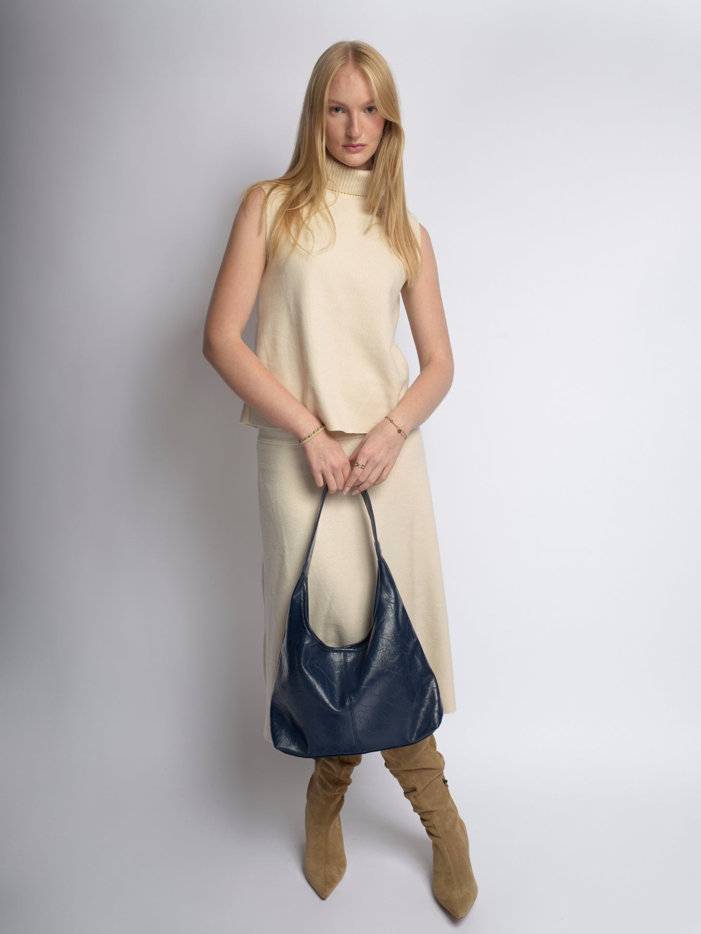Distressed Leather  Scarlett Tote – By Valora Designs