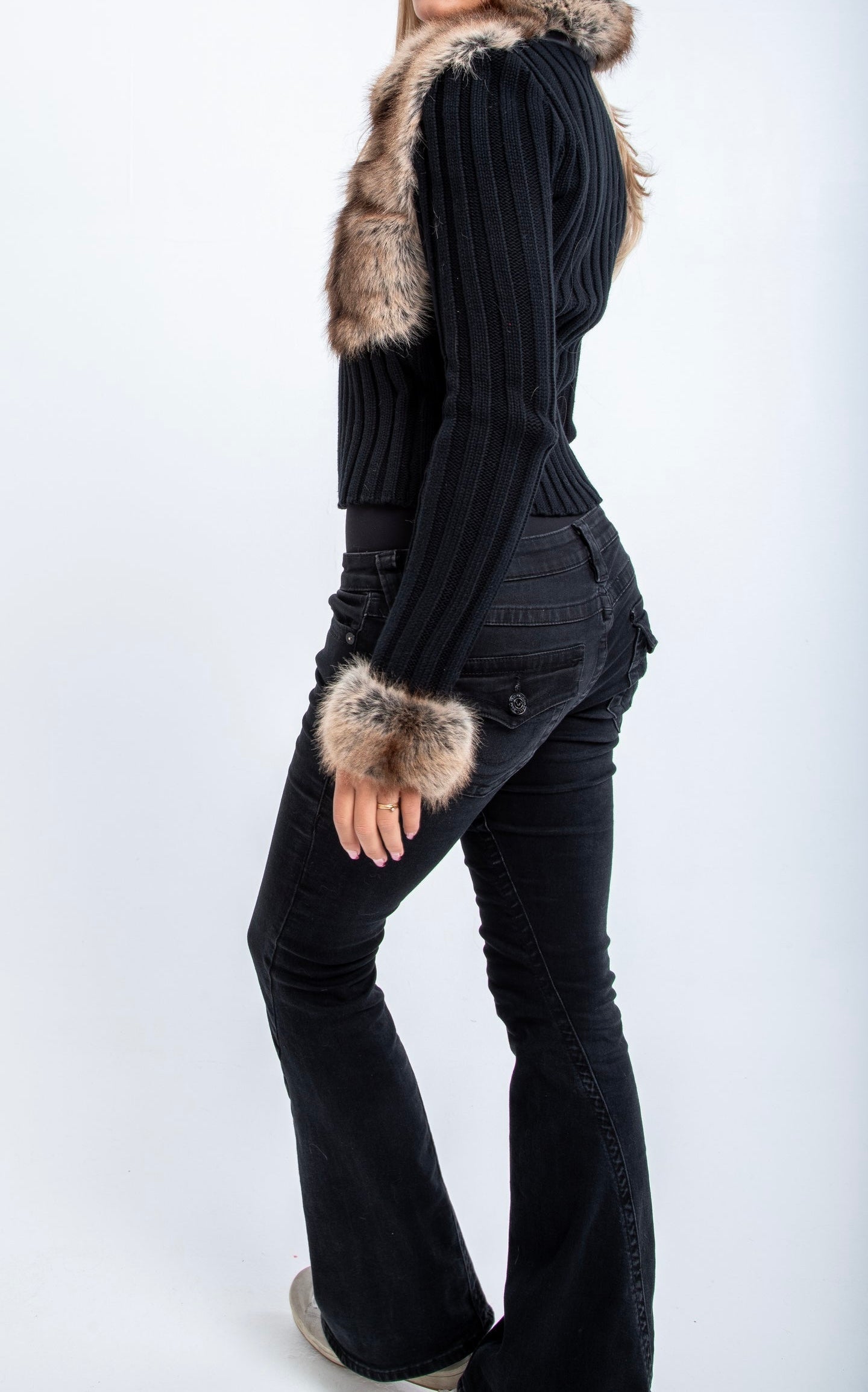 LAMOUR EXCLUSIVE FUR KNIT - BLACK
