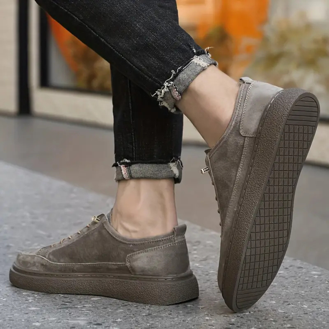 SEBASTIEN SUEDE SNEAKERS