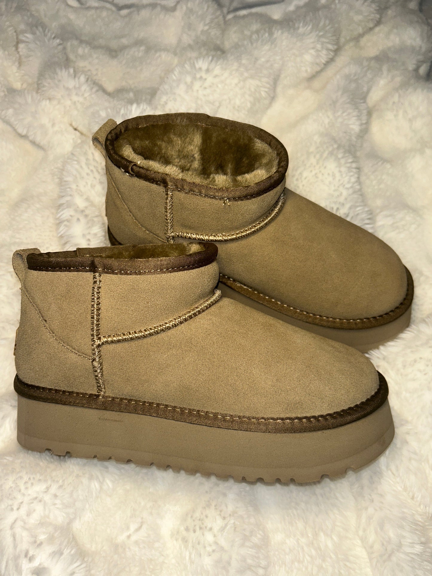 LAMOUR BOOTS