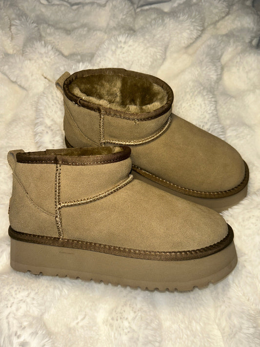 LAMOUR BOOTS